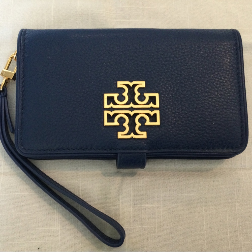 New Tory Burch wristlet wallet